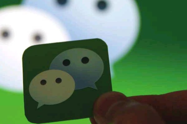 我在某单身交友平台上认识的单身女人加了微信既不聊天，也不联系到底是什么心态？